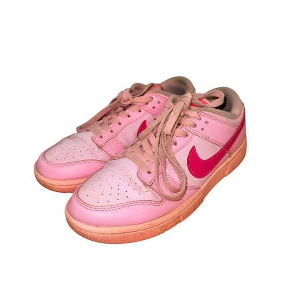 Nike Dunk Low GS Triple Pink WOMENS‎ Size 8 PRE-OWNED DH9765-600 Shoes Sneakers - Picture 4 of 14